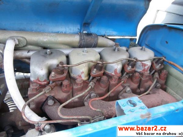 Zetor 5745, 40, r.v. 1978, barva modrá, Nestojí v