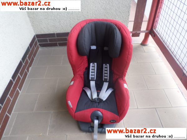Podám 2 velmi kvalitní autosedačky ROMER  9 - 18 kg