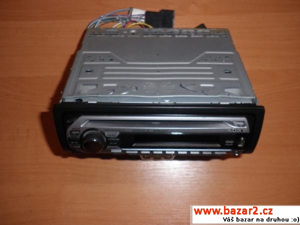 Sony Xplod autorádio super stav