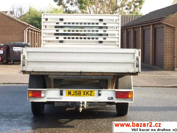 Renault Master 7  míst  flat bed