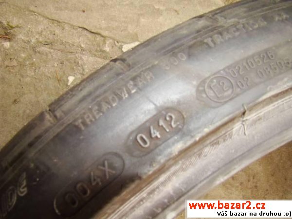 Letní pneu 265/35 R20 cca 80%