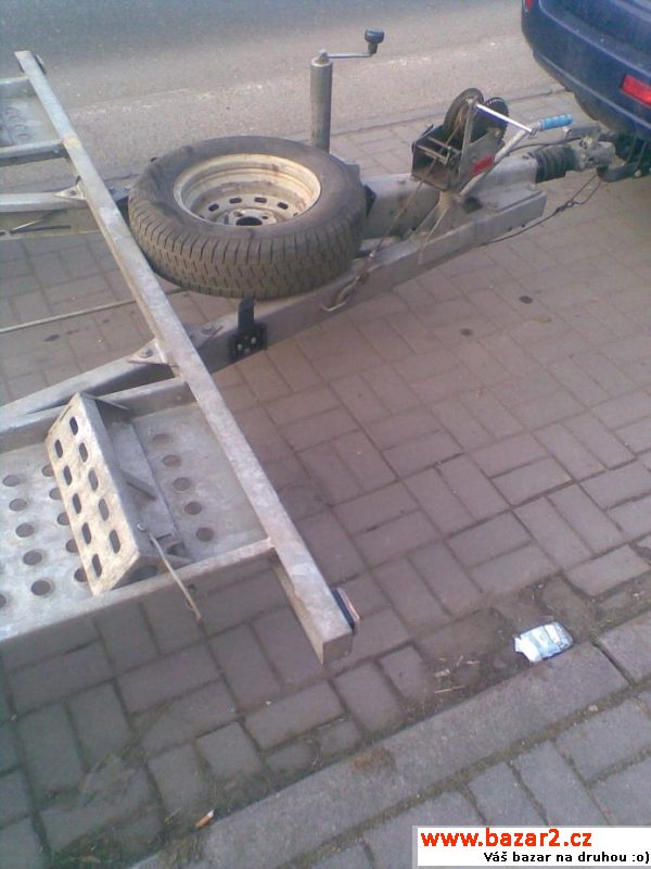 Autopřepravník Maro 07
