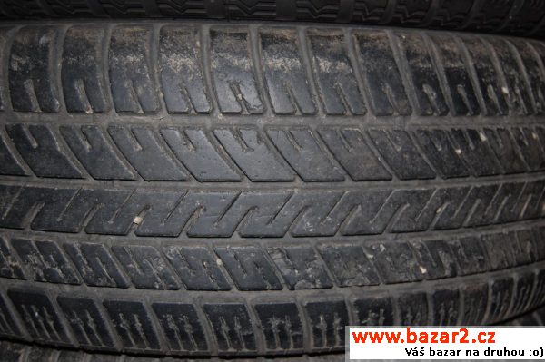 Koupím 1ks 215/60R16 MichelinHX MXM