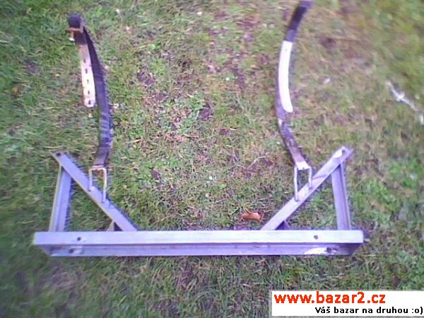 Držák na 35l bombu lpg