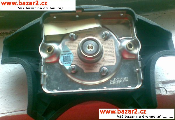 Peugeot 406 airbag řidiče