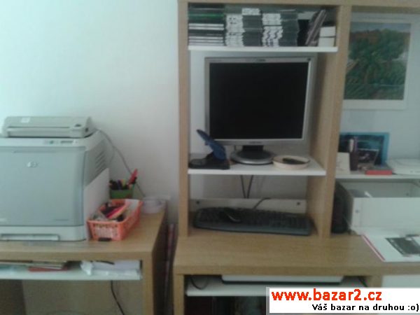 PC nábytek