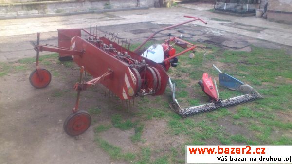 Prodám MF 70 s příslušenstvím