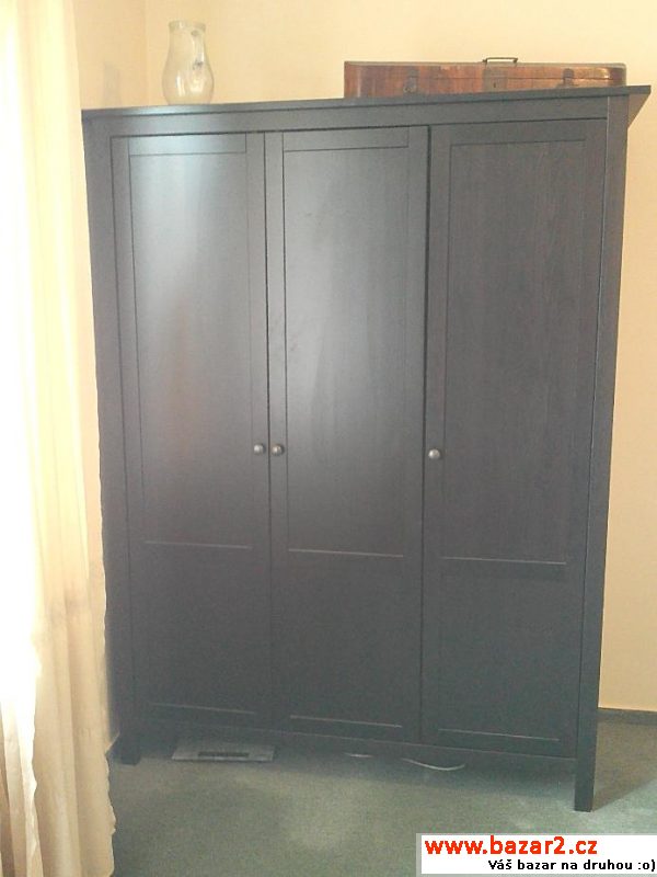 Ložnice Ikea Hemnes černá