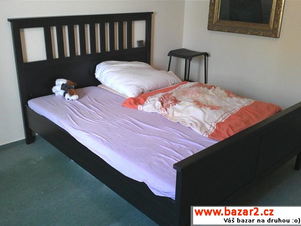 Ložnice Ikea Hemnes černá