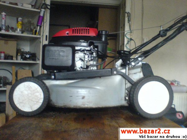 Benzinová sekačka Honda  GCV135E