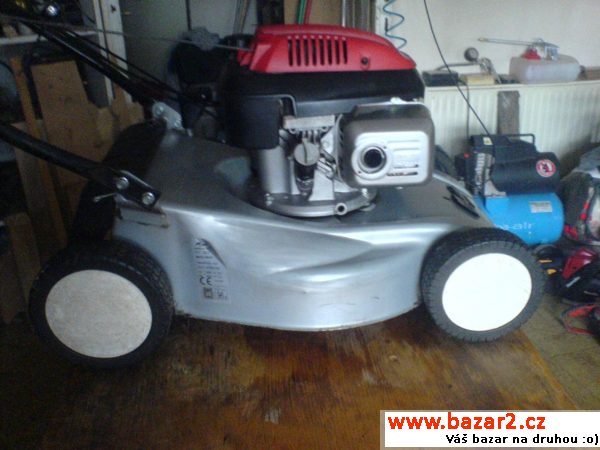 Benzinová sekačka Honda  GCV135E