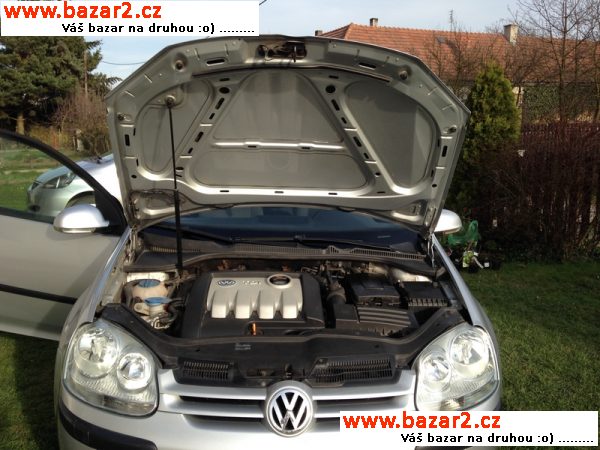 Volkswagen Golf 1.9tdi, r.v. 2004 ,77kw
