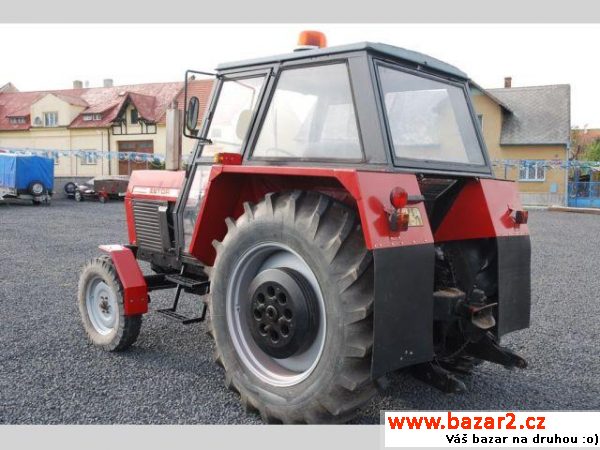 8011, 55, r.v. 1974, barva červená, TAŽNÉ NA 10