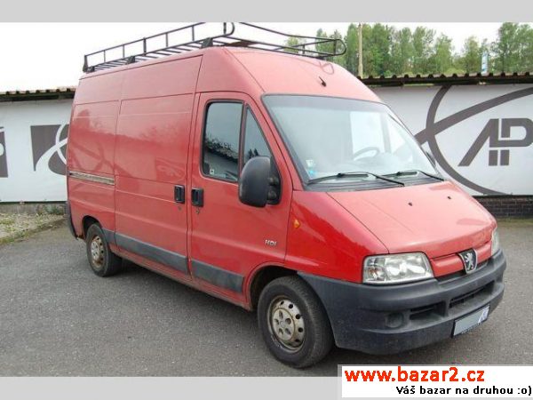Boxer, 74, r.v. 2004, najeto 154000 km, barva