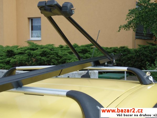 Střešní nosníky Citroen C5