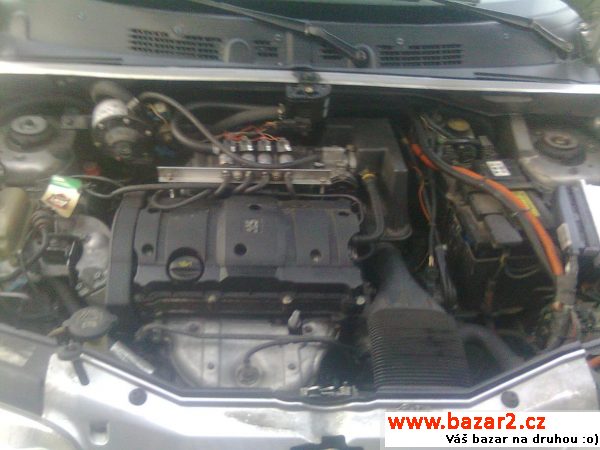 Peugeot 1,6 LPG r. v. 2002