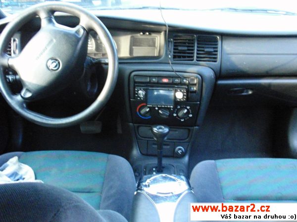 Opel Vecta na náhradní díly