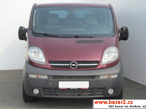 Opel Vivaro, 2.5