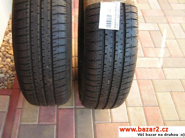 Pirelli P 4000 , 215 / 65 / R16 