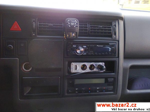 VW T 4 - Caravelle