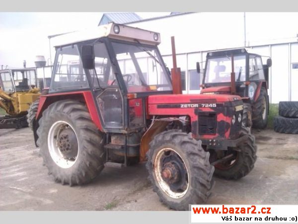 Zetor 7245, r.v. 1988, barva červená, 4x4, dobrý
