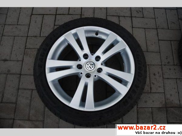 Octavia ALU KOLA + LETNÍ PNEU