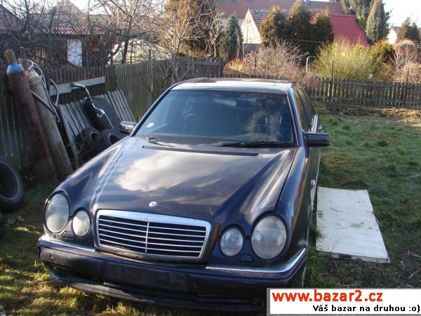 Mercedes benz E300
