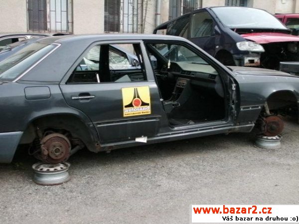 Mercedes 124 náhradní díly