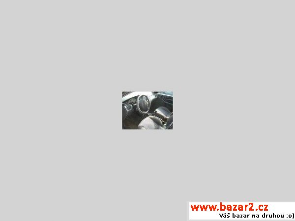 Ford Focus 1,8i, Prodám díly z tohoto vozu, předek