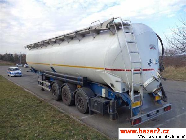ZVVZ NSA 62, r.v. 2008, barva bílá, 