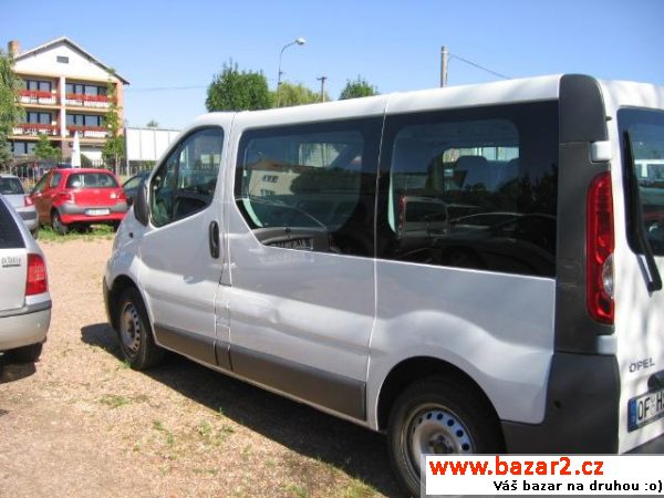 OPEL VIVARO 2,0tdi