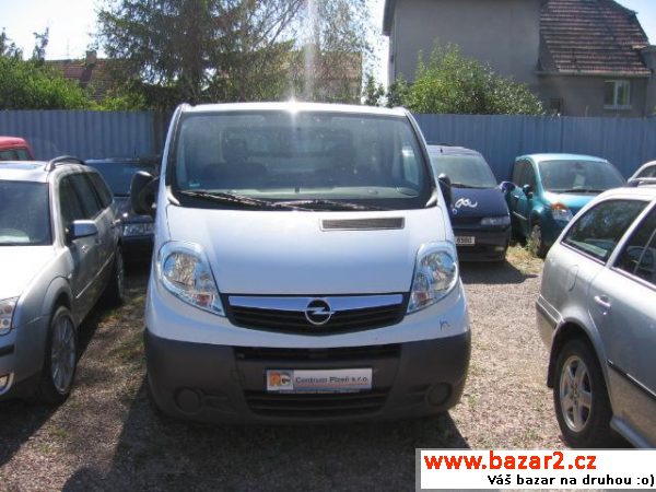 OPEL VIVARO 2,0tdi