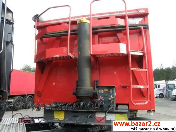 Benalu Optiliner 50m3, r.v. 2008, barva červená,