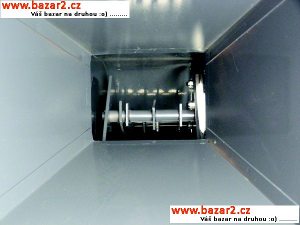 MZD-13/2 Motorový DRTIČ/ŠTĚPKOVAČ dřevní hmoty 