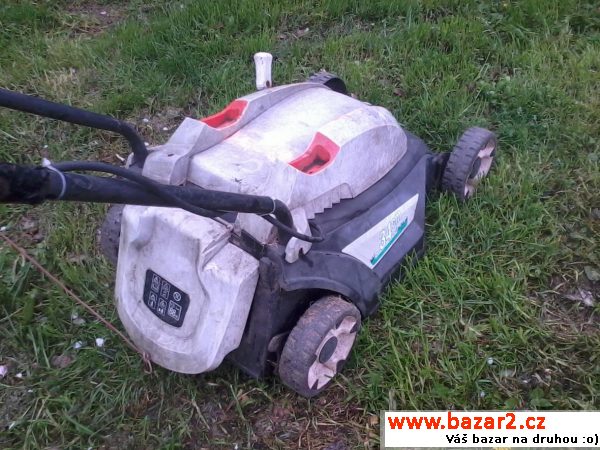 Sekačka elektrická Black and Decker