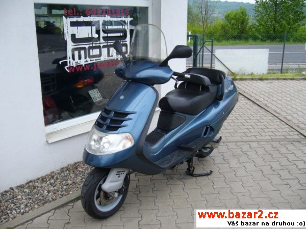 Piaggio Hexagon 125 2T