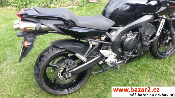 Yamaha FZ 6 S2 Fazer + Akrapovič