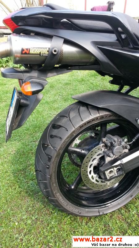 Yamaha FZ 6 S2 Fazer + Akrapovič