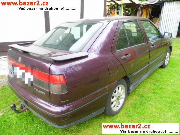 Seat Toledo nehavarovaný