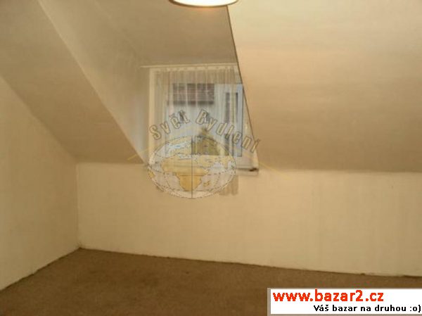 Byt 2+kk, cca 40m2, nevybavený, Praha 10,