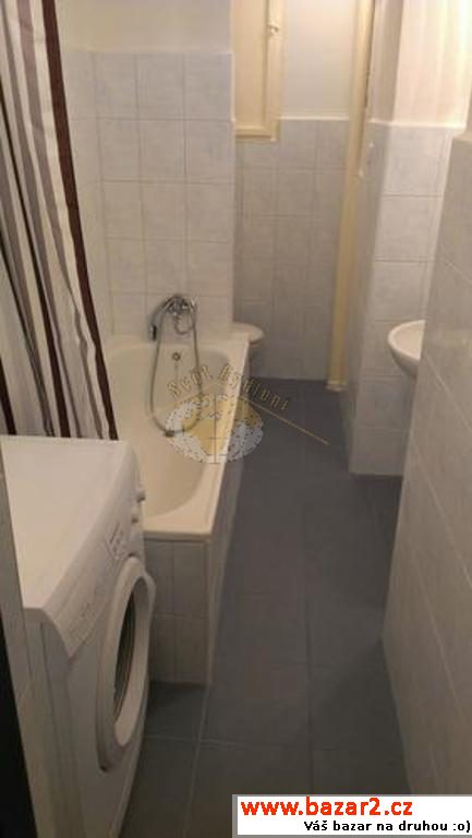 Byt 2+kk, 55 m2, nábytkem nevybavený, Praha 3,
