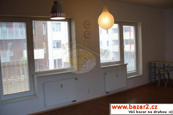 Byt 1+kk, 38 m2, částečně vybavený, Praha 4,