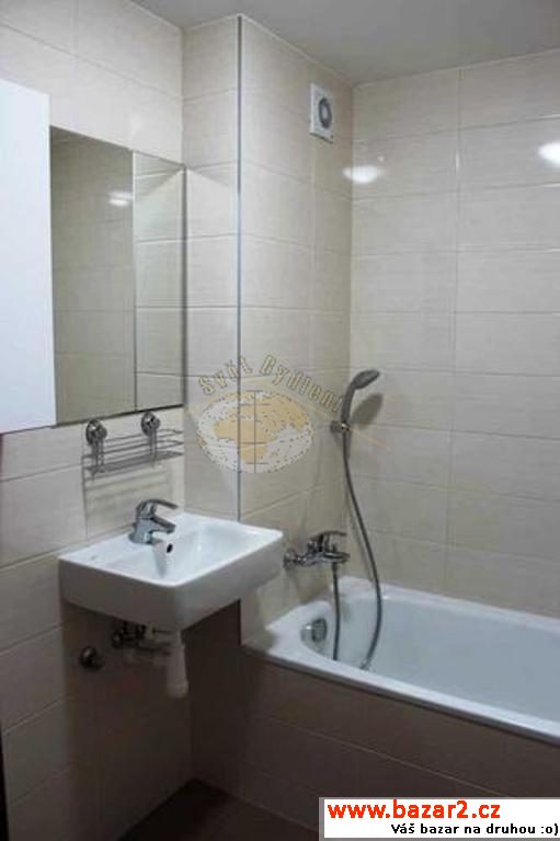 Byt 2+kk, 45 m2, částečně vybavený, Praha 13,