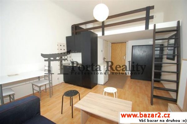 Pronájem zařízené garsoniéry o velikosti 25 m2 s
