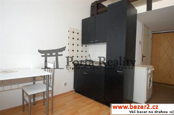 Pronájem zařízené garsoniéry o velikosti 25 m2 s