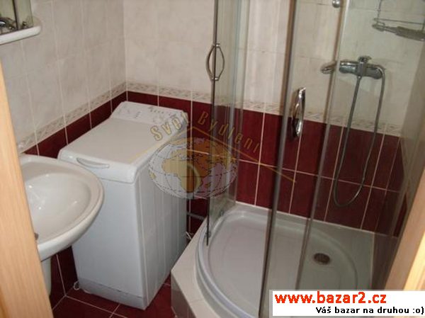 1+1,36m2,P9,Rajská Zahrada,Hajní ul.zařízeno