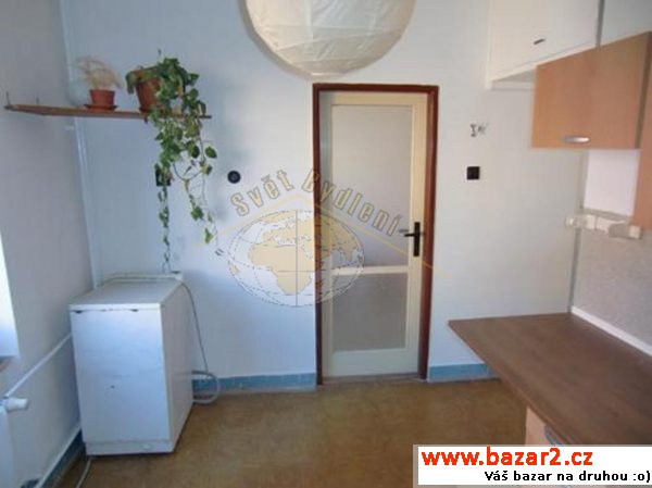 Byt 2+1, 55 m2, nábytkem nezařízený, Praha 9,