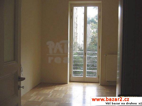 N - Prodej luxusního bytu 3+1, 104m2, OV, Praha 2