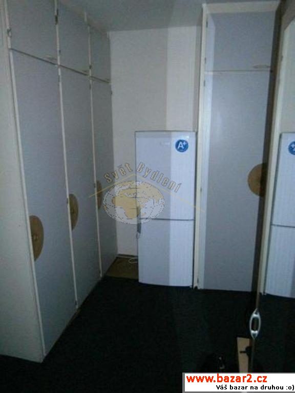 Byt 2+kk, 39 m2, kompletně zařízený, Praha 9,