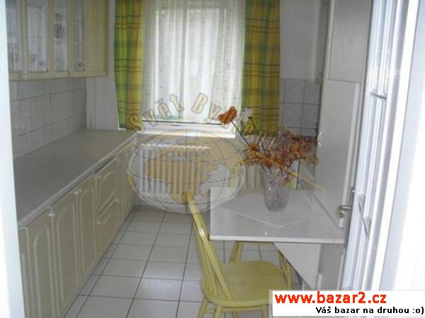 Byt 3+1 s lodžií a sklepem, 73 m2,  po částečné